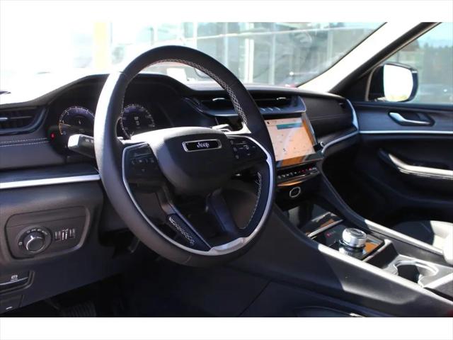 2026 Jeep Grand Cherokee Altitude 4x2