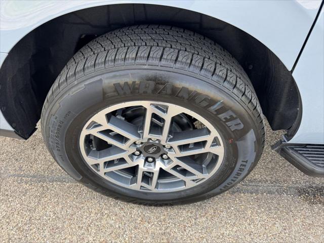 2026 Ford Expedition Max Active MAX
