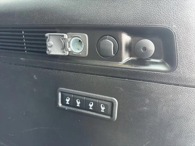 2024 Jeep Wagoneer Series II Carbide