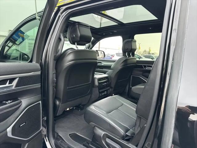 2024 Jeep Wagoneer Series II Carbide