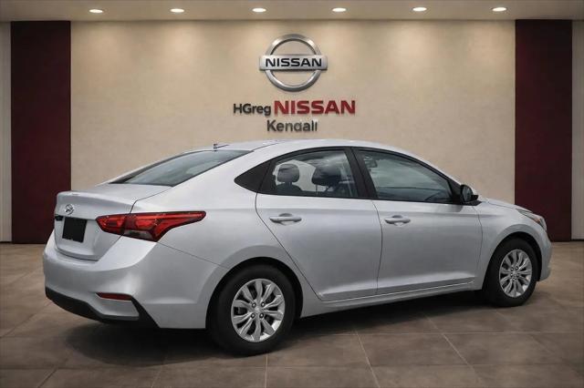 2020 Hyundai Accent SE
