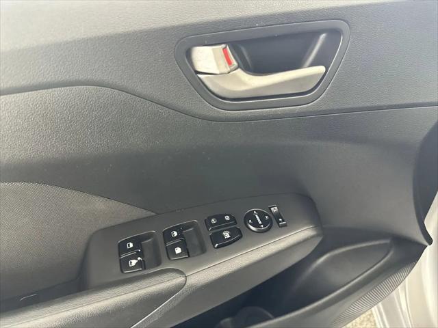 2020 Hyundai Accent SE