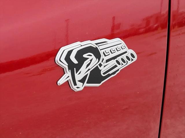 2026 Ram 1500 Lone Star Crew Cab 4x4 5'7" Box