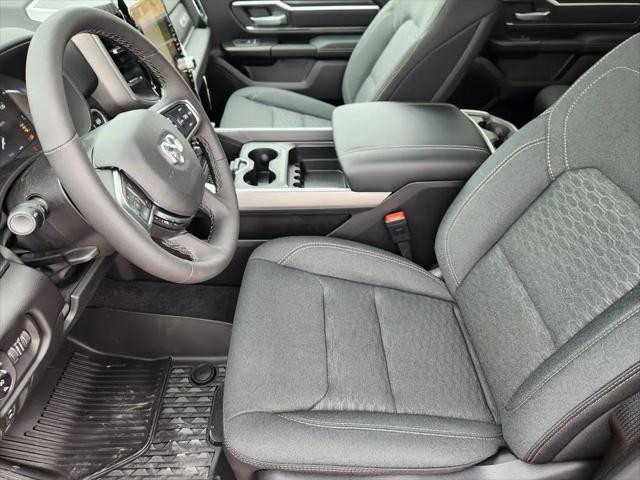 2026 Ram 1500 Lone Star Crew Cab 4x4 5'7" Box