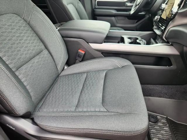 2026 Ram 1500 Lone Star Crew Cab 4x4 5'7" Box