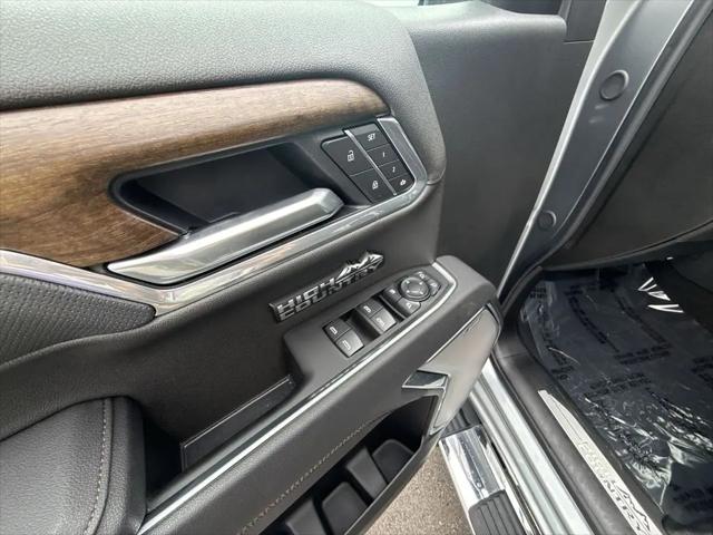 2025 Chevrolet Silverado 1500 4WD Crew Cab Short Bed High Country
