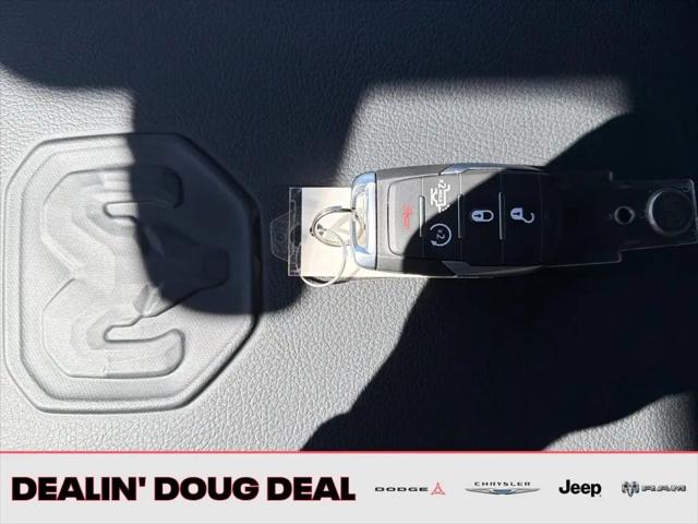 2026 Ram 1500 Laramie Crew Cab 4x4 5'7" Box