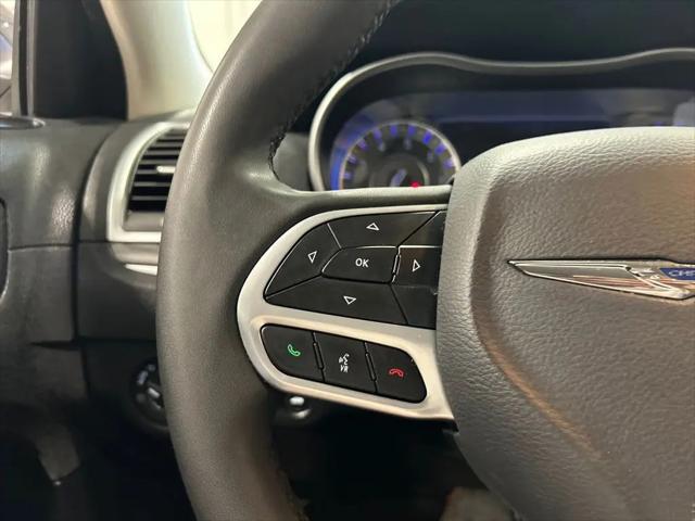 2022 Chrysler 300 Touring