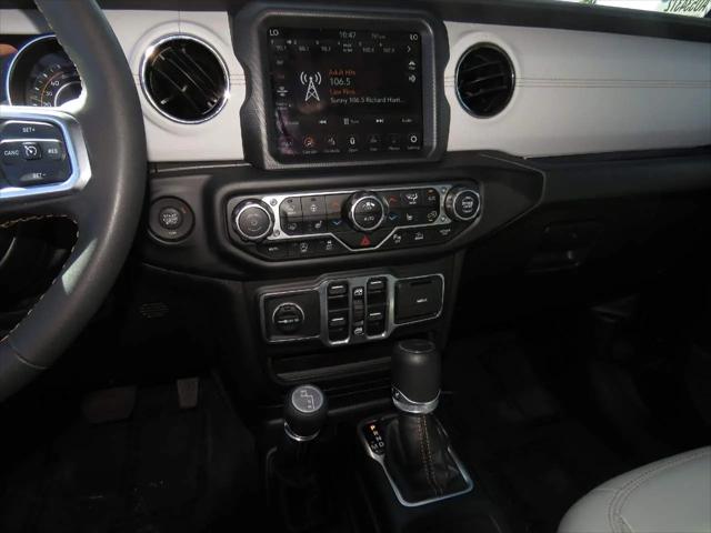 2023 Jeep Gladiator Sport