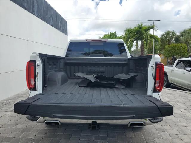 2022 GMC Sierra 1500 Limited 4WD Crew Cab Short Box SLT
