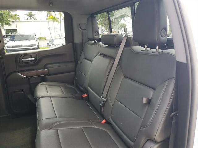 2022 GMC Sierra 1500 Limited 4WD Crew Cab Short Box SLT