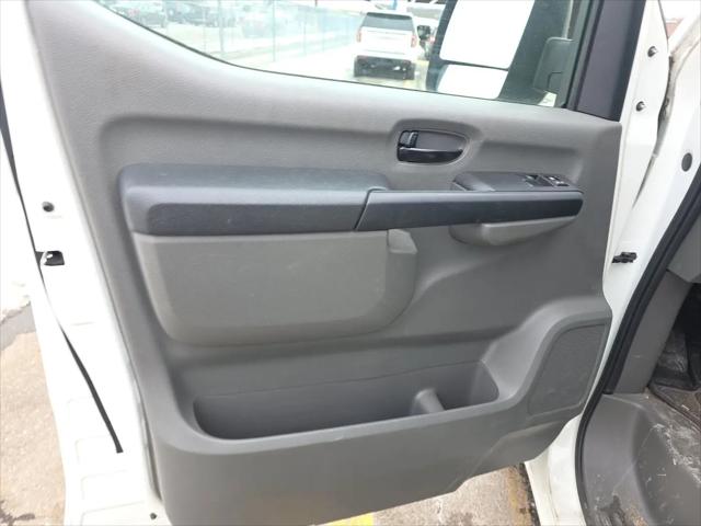 2017 Nissan 3500 S V6