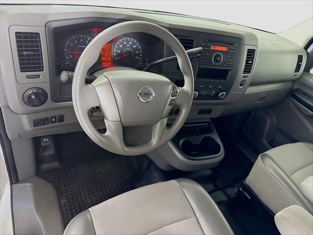 2017 Nissan 3500 S V6