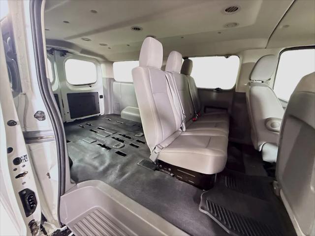 2017 Nissan 3500 S V6