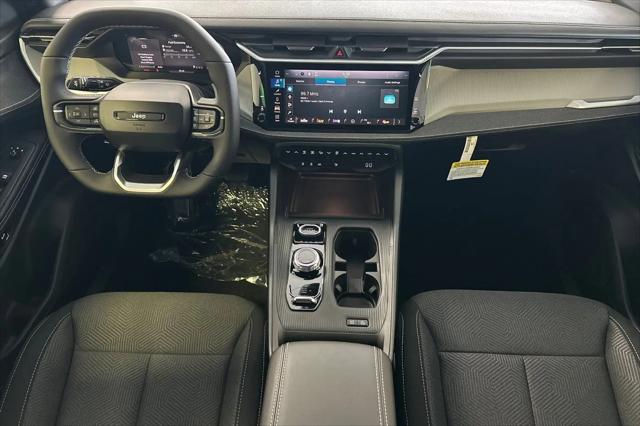 2026 Jeep Cherokee Laredo 4x4