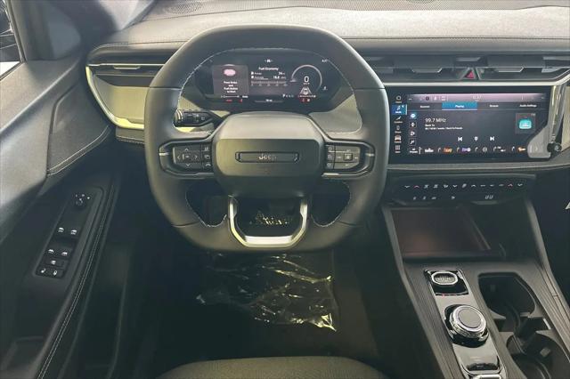 2026 Jeep Cherokee Laredo 4x4