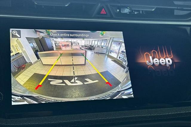 2026 Jeep Cherokee Laredo 4x4
