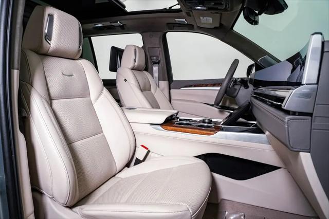 2025 Cadillac Escalade Sport Platinum