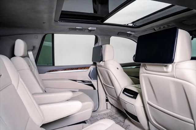 2025 Cadillac Escalade Sport Platinum