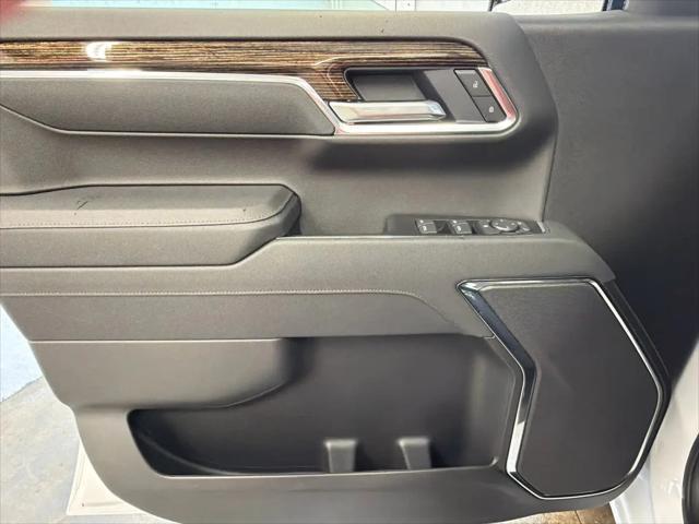 2026 GMC Sierra 1500 Crew Cab, Short Bed, Elevation, 4WD