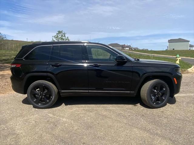 2026 Jeep Grand Cherokee Limited 4x2