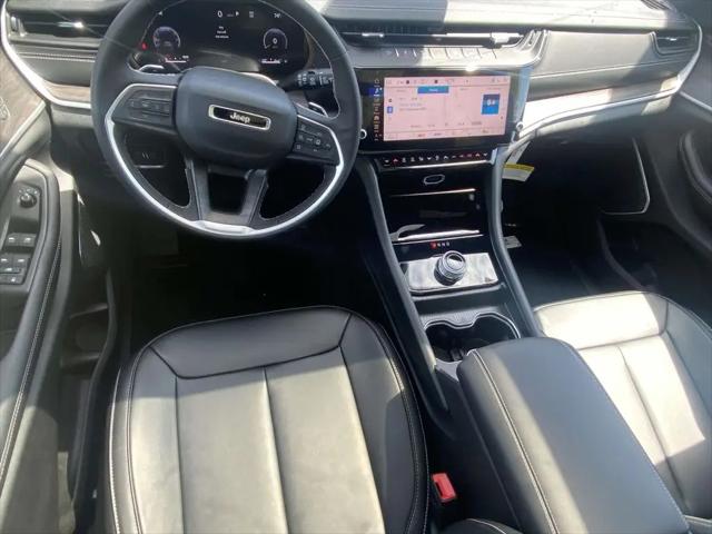 2026 Jeep Grand Cherokee Limited 4x2