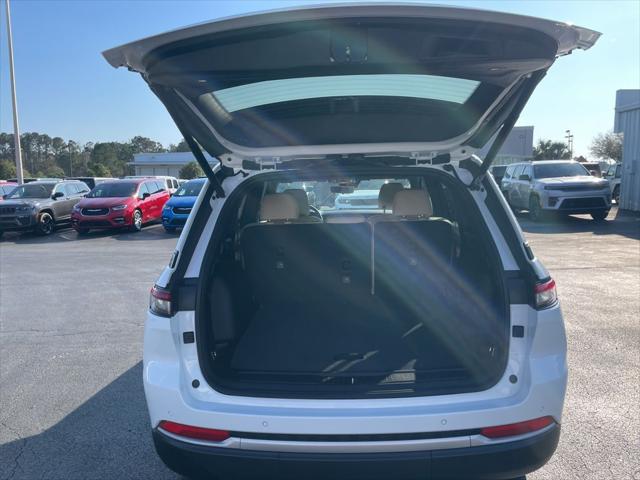 2026 Jeep Grand Cherokee Limited 4x2