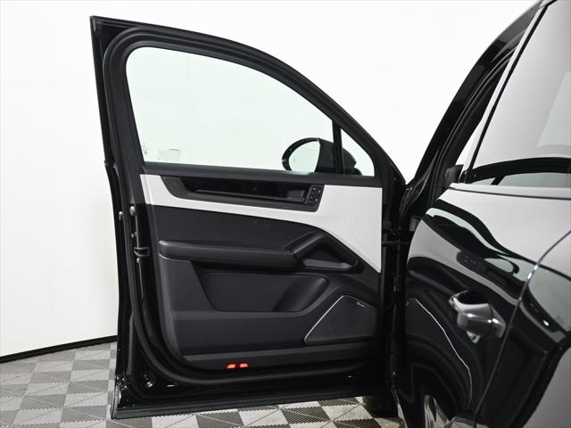 2026 Porsche Cayenne GTS