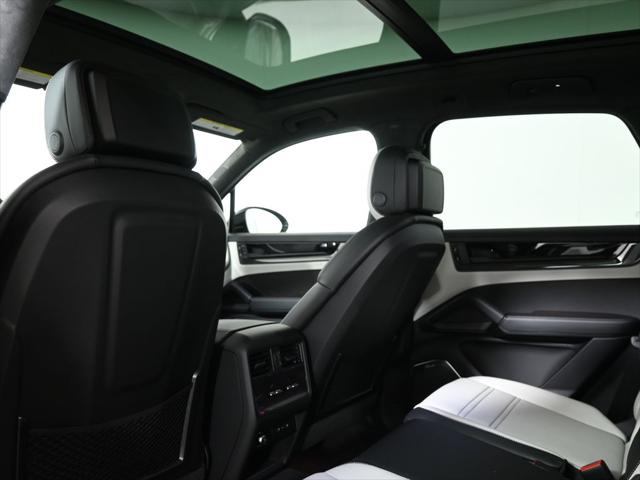 2026 Porsche Cayenne GTS
