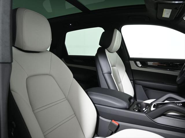 2026 Porsche Cayenne GTS