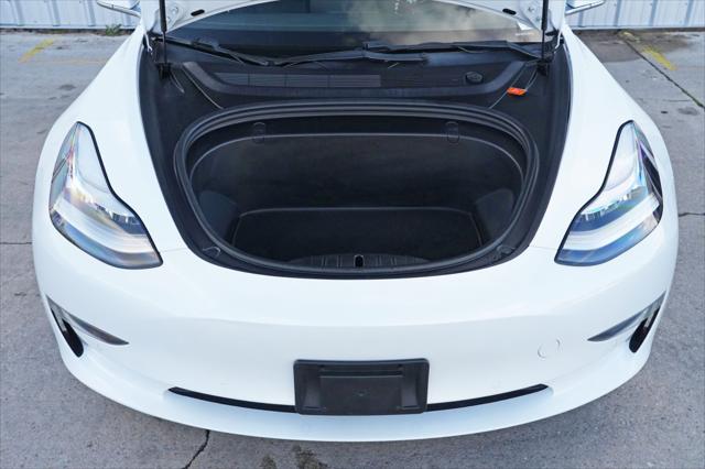 2019 Tesla Model 3 Mid Range