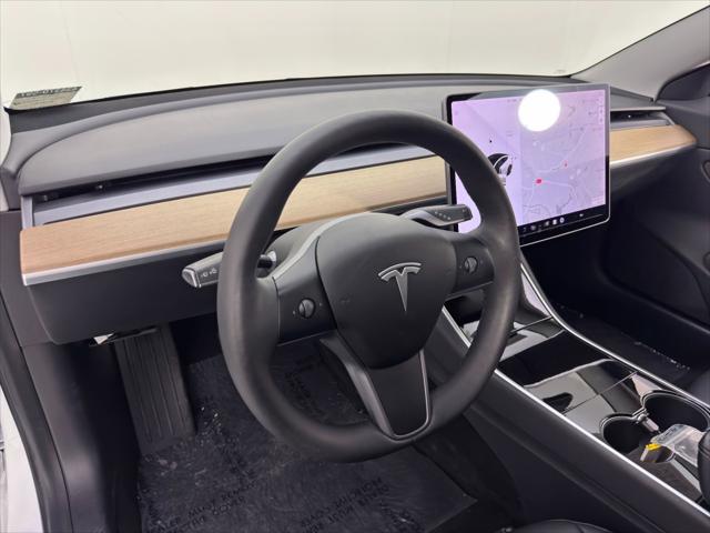 2019 Tesla Model 3 Mid Range