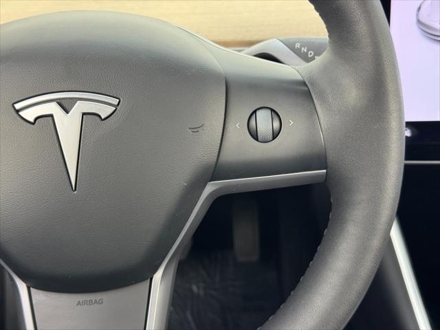 2019 Tesla Model 3 Mid Range