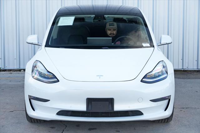 2019 Tesla Model 3 Mid Range