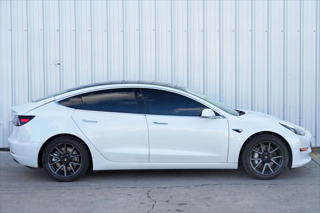 2019 Tesla Model 3 Mid Range