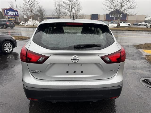 2019 Nissan Rogue Sport S