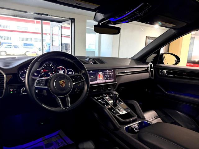 2023 Porsche Cayenne Coupe