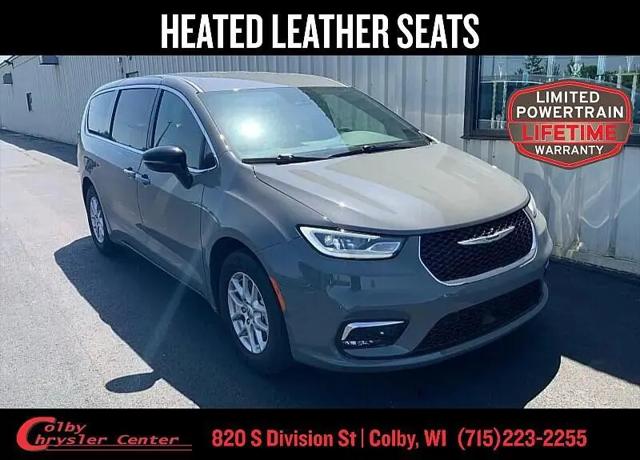 2025 Chrysler Pacifica Select for sale in Medford, WI