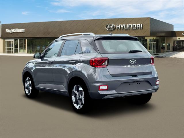 2026 Hyundai Venue SEL w/Two-Tone Roof