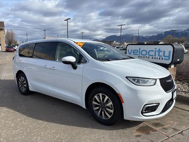 2023 Chrysler Pacifica Hybrid Touring L for sale in Draper, UT