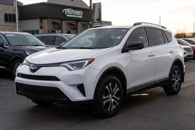 2018 Toyota RAV4 LE for sale in Fort Wayne, IN