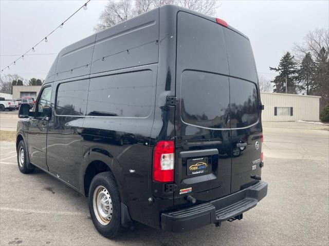 2016 Nissan 3500 S V8