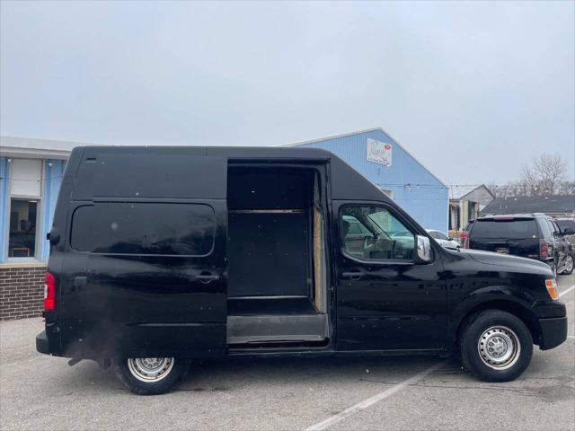 2016 Nissan 3500 S V8