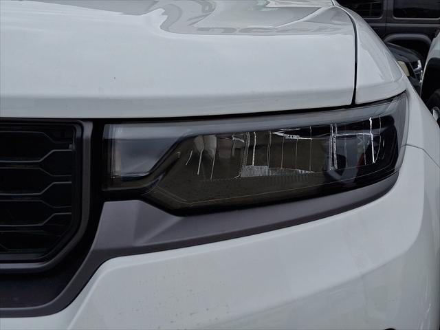 2026 Jeep Grand Cherokee L Altitude 4x4