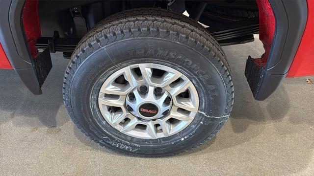2026 GMC Sierra 2500HD Crew Cab, Standard Bed, Pro, 4WD