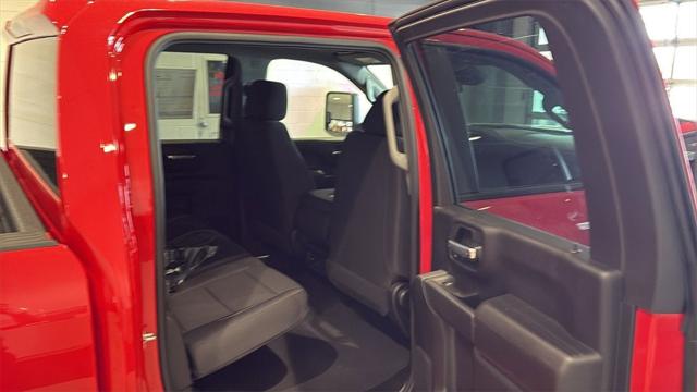 2026 GMC Sierra 2500HD Crew Cab, Standard Bed, Pro, 4WD
