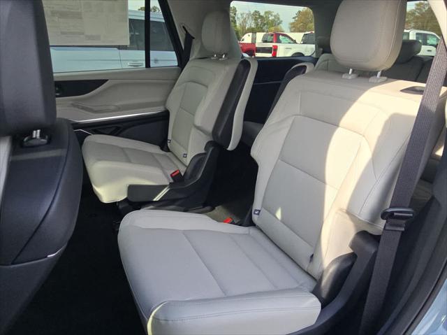 2026 Lincoln Navigator Premiere