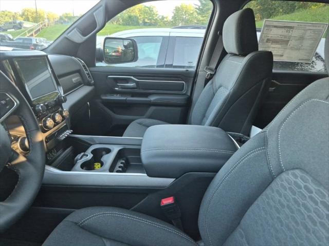 2026 RAM 1500 RAM 1500 BIG HORN CREW CAB 4X4 57 BOX