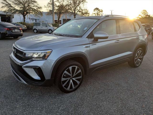 2024 Volkswagen Taos 1.5T SE