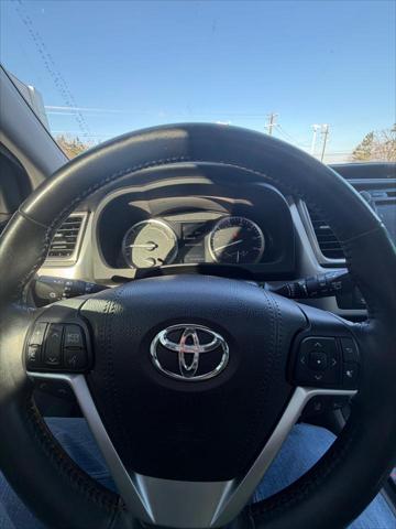 2018 Toyota Highlander Hybrid Unknown